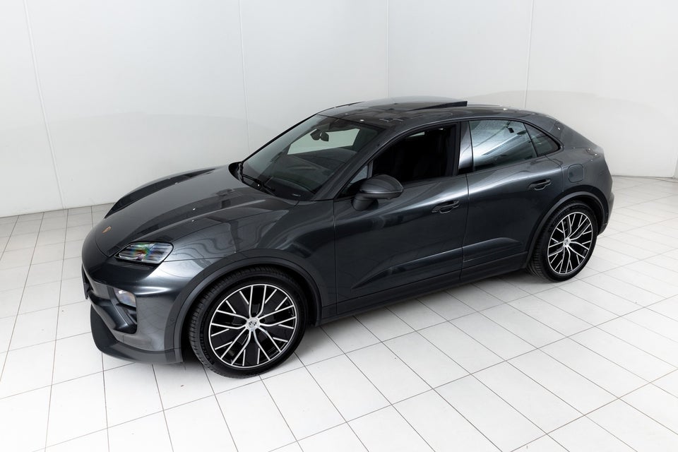 Porsche Macan 4 5d