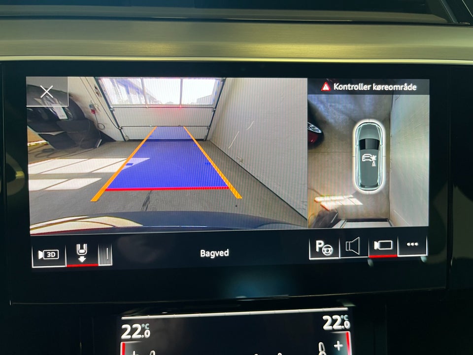 Audi Q8 e-tron 50 S-line quattro 5d