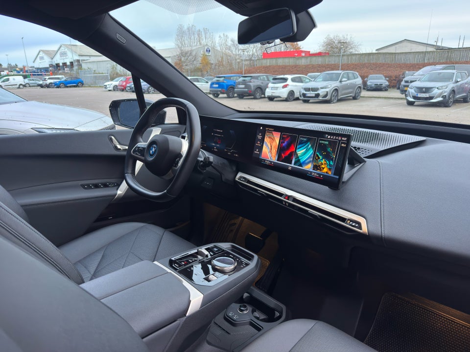 BMW iX xDrive40 5d