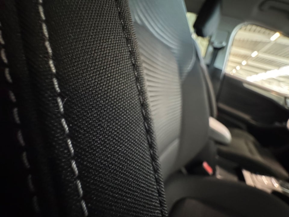 Ford Focus 1,5 EcoBlue Titanium Business stc. aut. 5d