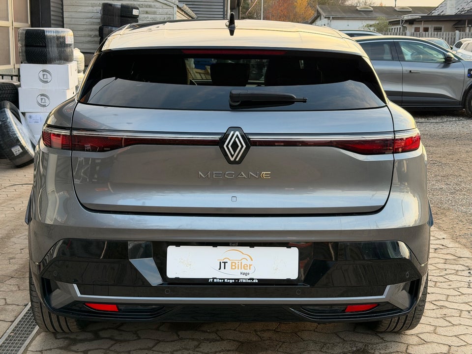 Renault Megane E-Tech 60 Techno 5d