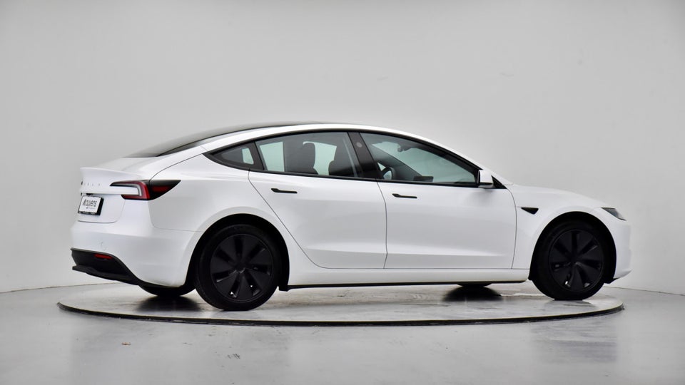 Tesla Model 3 RWD 4d