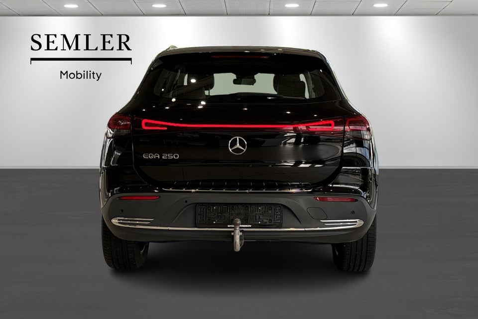 Mercedes EQA250 Progressive 5d