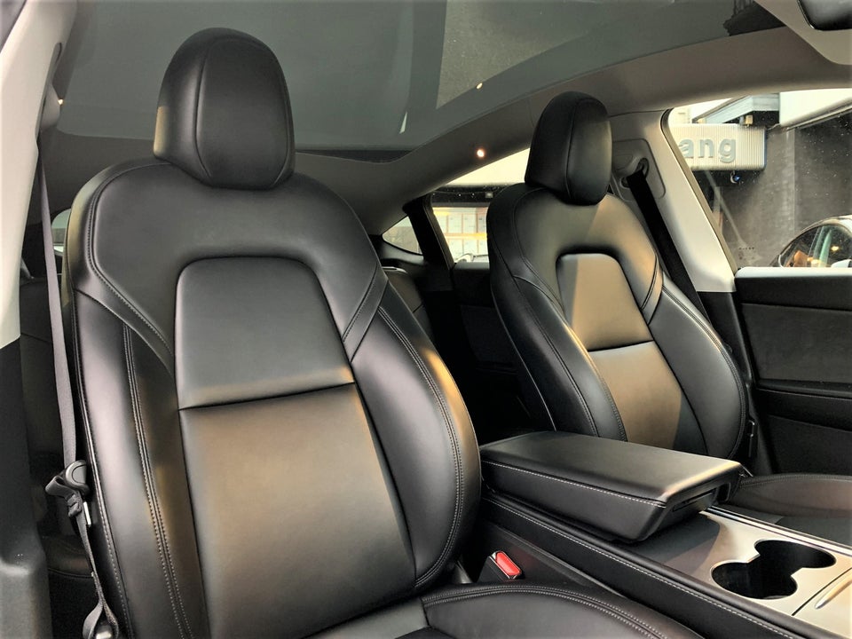 Tesla Model Y Long Range RWD 5d