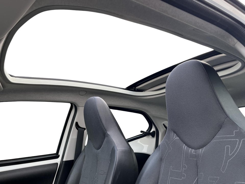 Toyota Aygo 1,0 VVT-i x-sky 5d