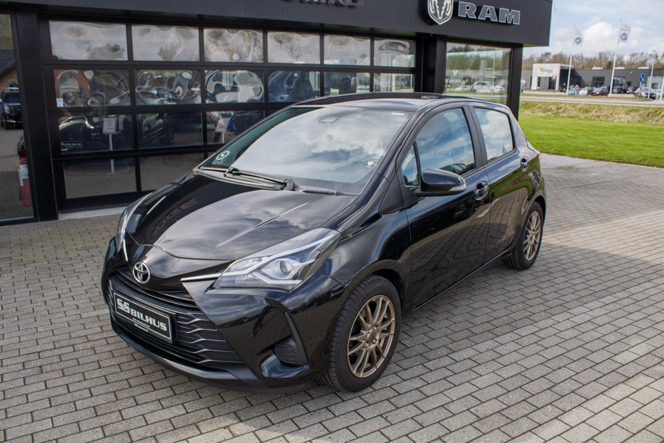 Toyota Yaris 1,0 VVT-i T2 5d