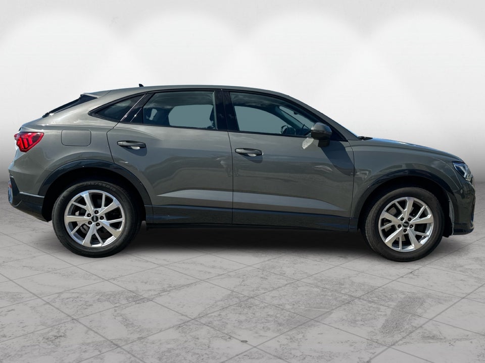 Audi Q3 45 TFSi e Attitude plus Sportback S-tr. 5d