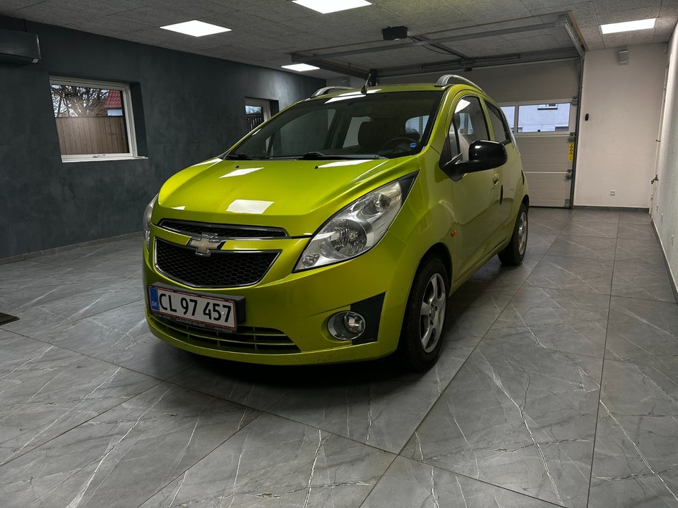 Chevrolet Spark 1,0 LS 5d