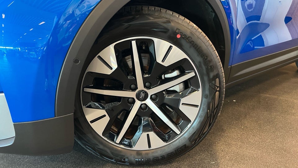 Ford Explorer 77 Select Extended Range 5d