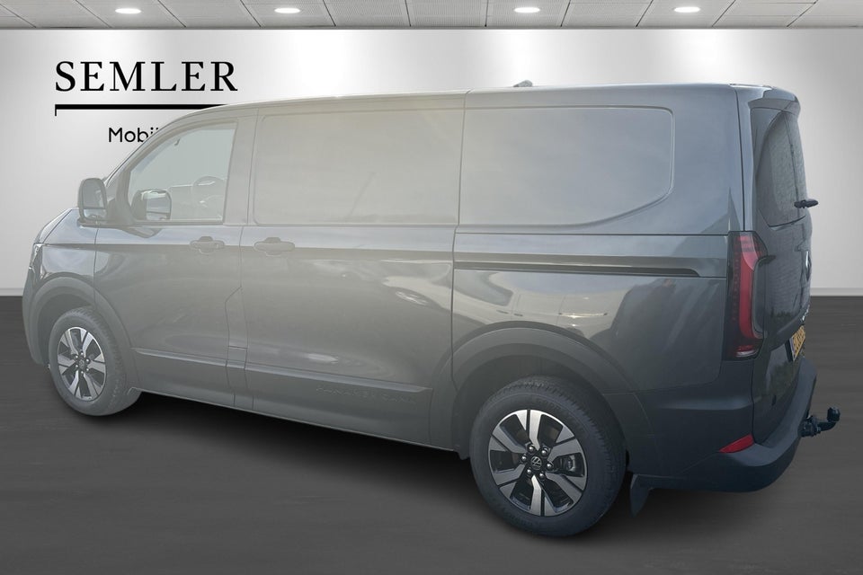 VW Transporter 2,0 TDi 110 Kassevogn lang