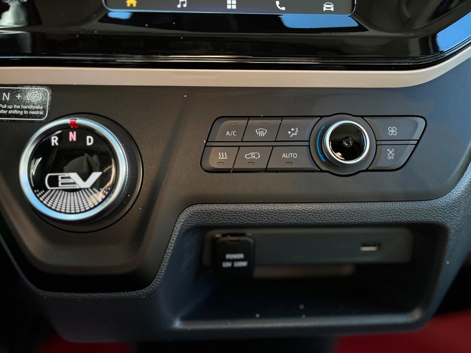 Maxus e-Deliver 3 52 Cargo Van SWB