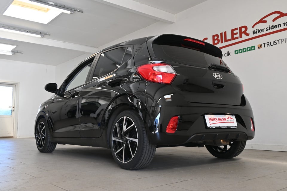Hyundai i10 1,0 MPi Essential AMT 5d
