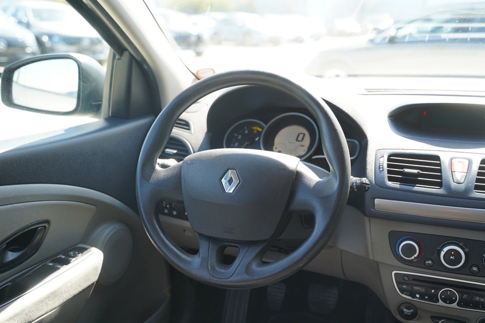 Renault Megane III 1,5 dCi 90 Authentique Sport Tourer 5d