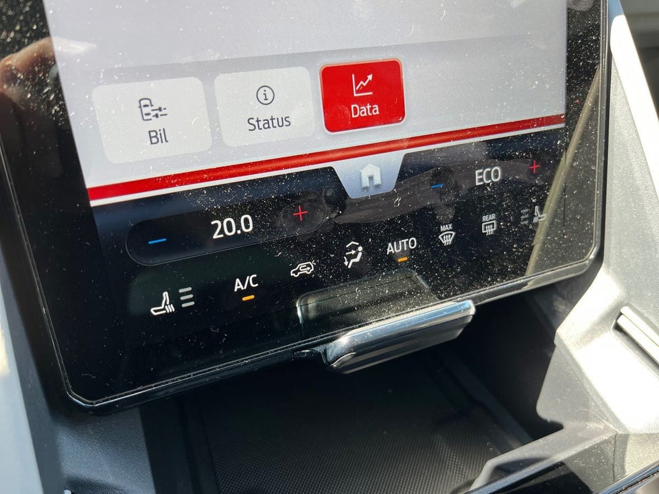 Ford Explorer 77 Premium Extended Range 5d