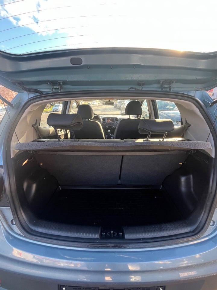 Hyundai i10 1,0 Premium 5d