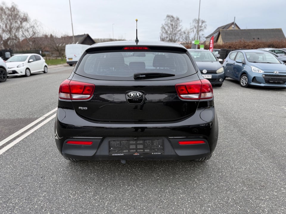 Kia Rio 1,2 CVVT Attraction 5d