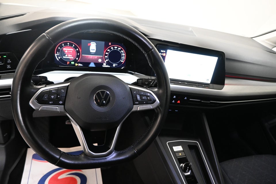VW Golf VIII 1,5 eTSi 130 Life Variant DSG 5d