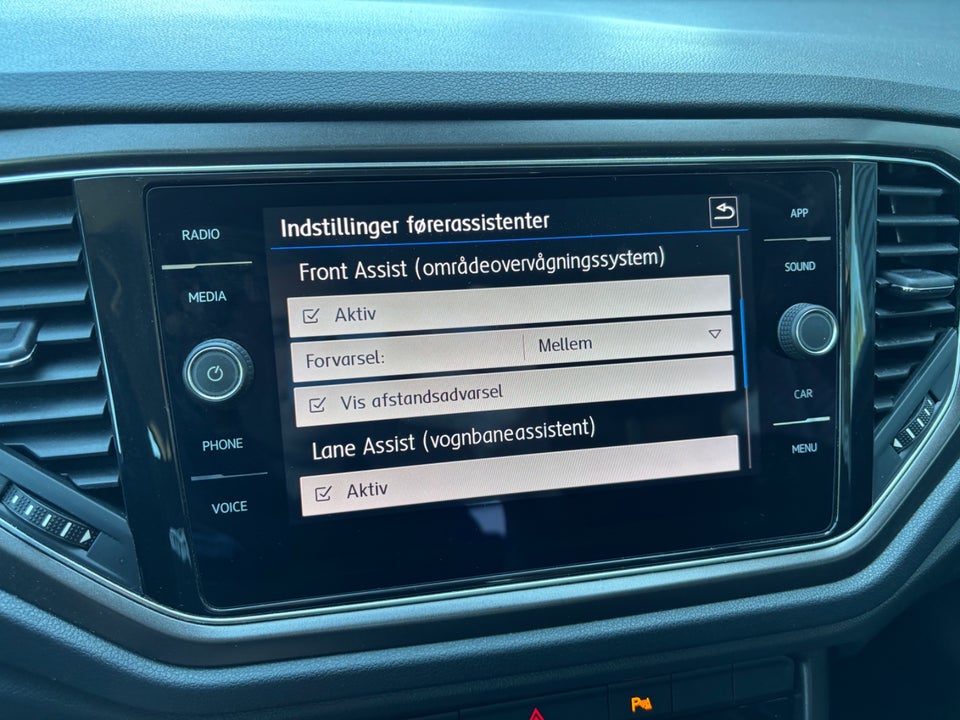 VW T-Roc 1,0 TSi 115 Style 5d