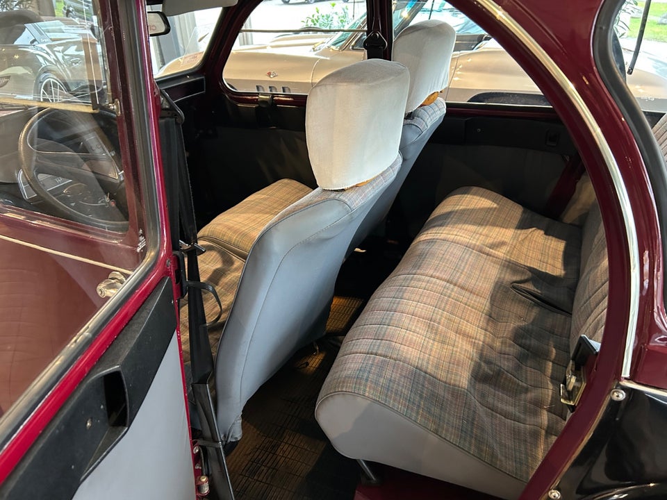 Citroën 2CV 0,6  4d