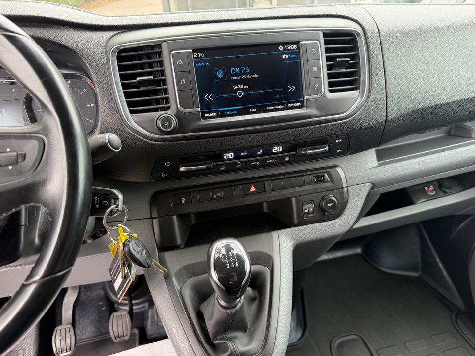 Peugeot Expert 2,0 BlueHDi 122 L2 Premium Van