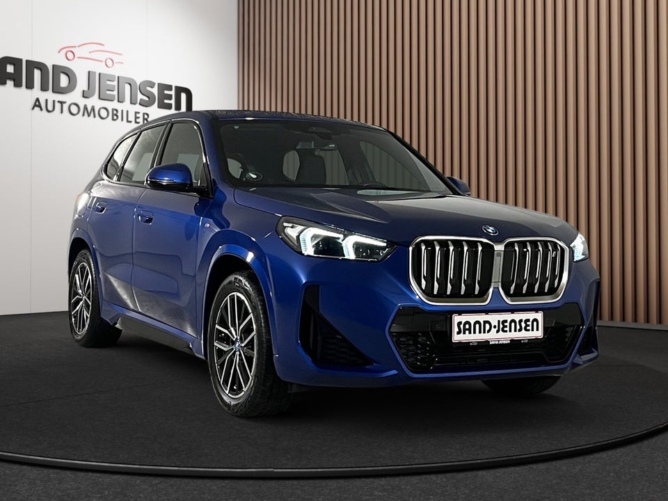 BMW iX1 xDrive30 M-Sport 5d