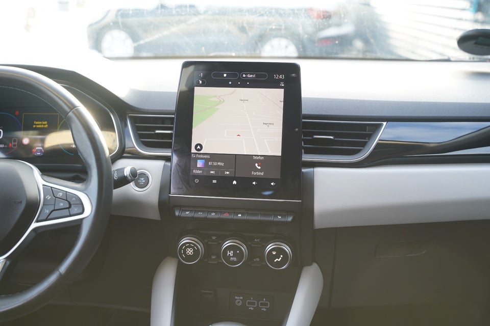 Renault Captur 1,6 E-Tech Intens 5d