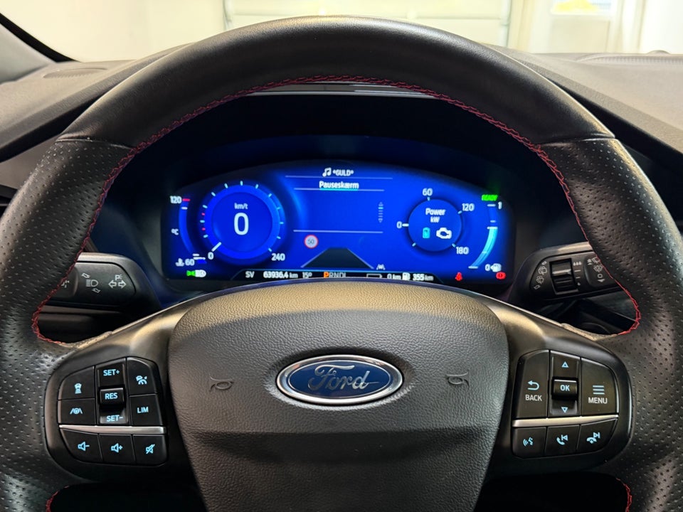 Ford Kuga 2,5 PHEV ST-Line X CVT 5d