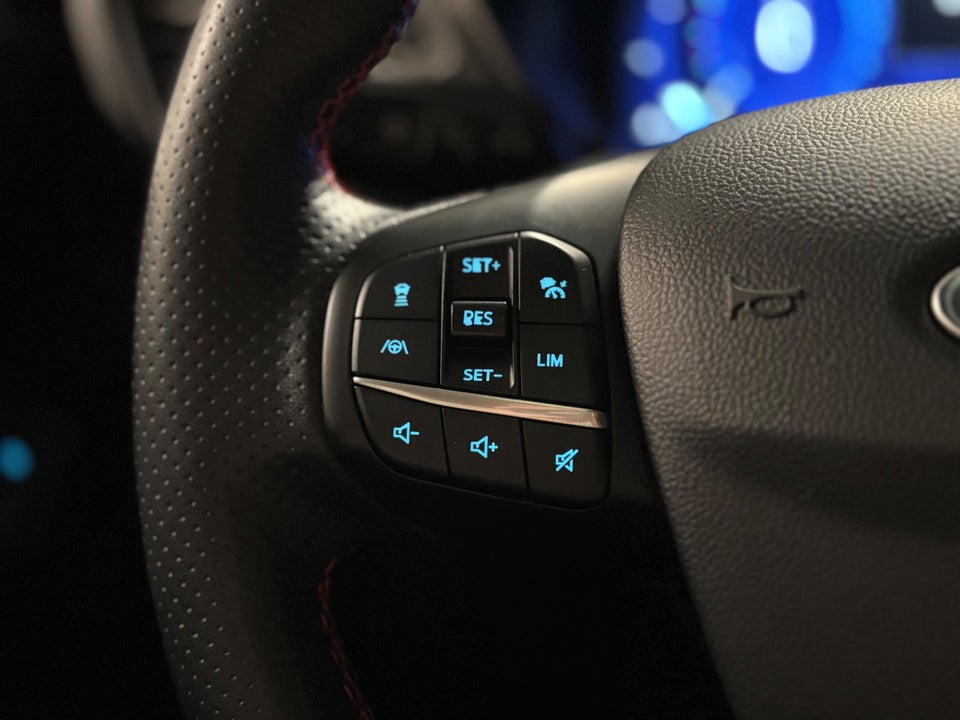 Ford Kuga 2,5 PHEV ST-Line X CVT 5d