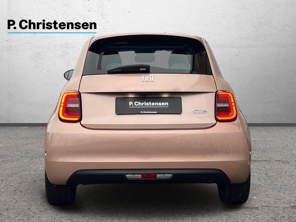 Fiat 500e 42 la Prima 3+1 4d