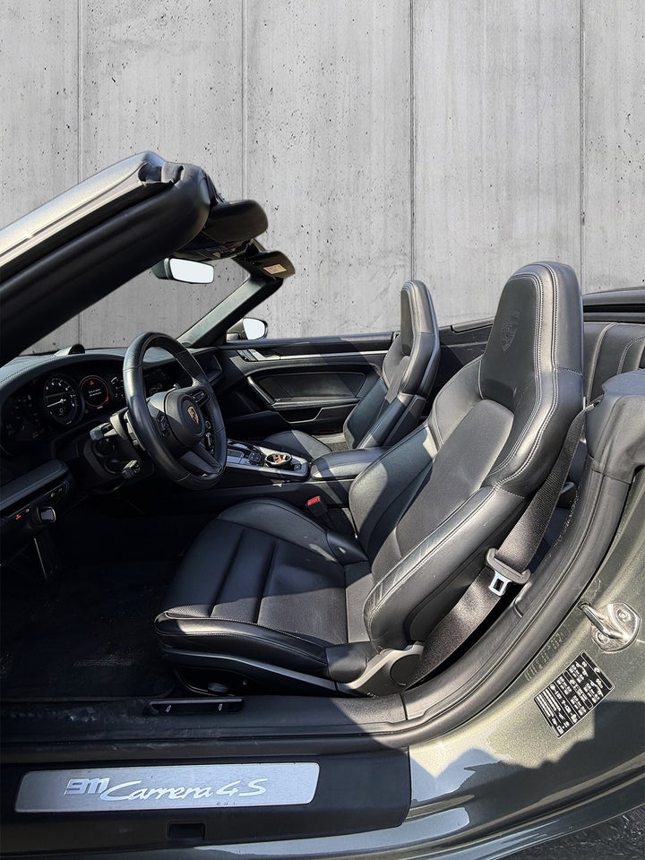 Porsche 911 Carrera 4S 3,0 Cabriolet PDK 2d