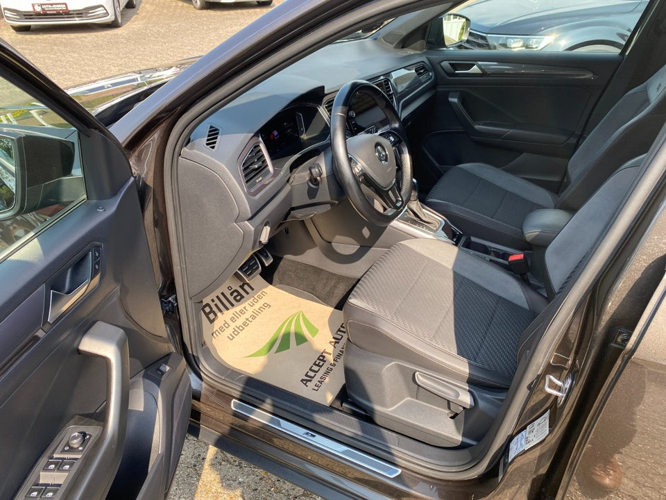 VW T-Roc 1,5 TSi 150 R-line DSG 5d