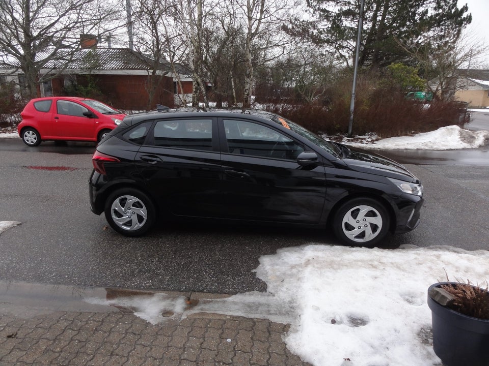 Hyundai i20 1,2 MPi Essential 5d