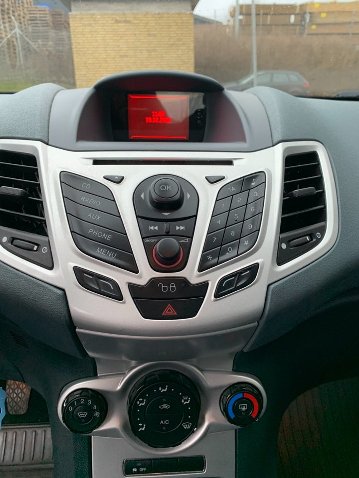 Ford Fiesta 1,6 Ti-VCT Sport 3d