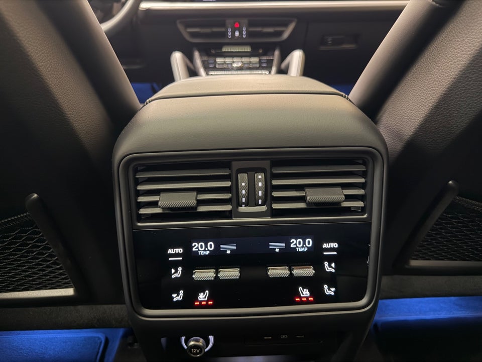 Porsche Cayenne 3,0 E-Hybrid Coupé Tiptr. 5d