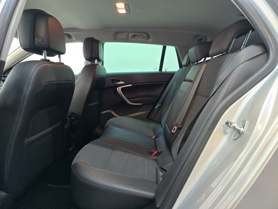 Opel Insignia 2,0 CDTi 160 Cosmo Sports Tourer aut. 5d