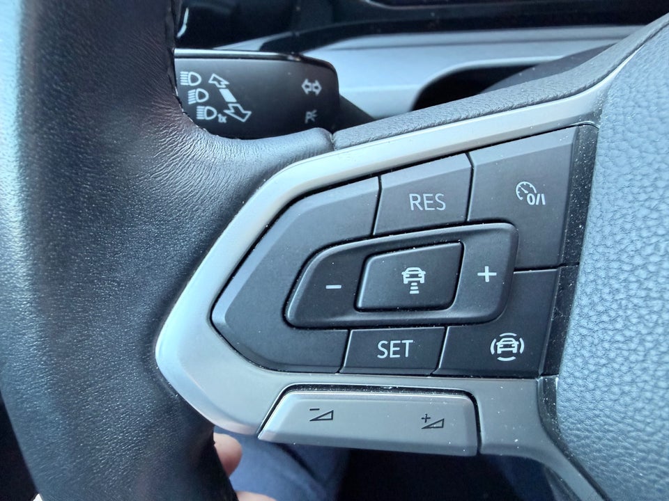 VW Golf VIII 1,5 TSi 130 Life 5d