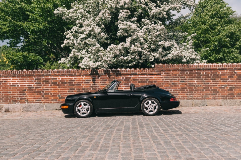 Porsche 911 3,6 Carrera 2 Cabriolet 2d