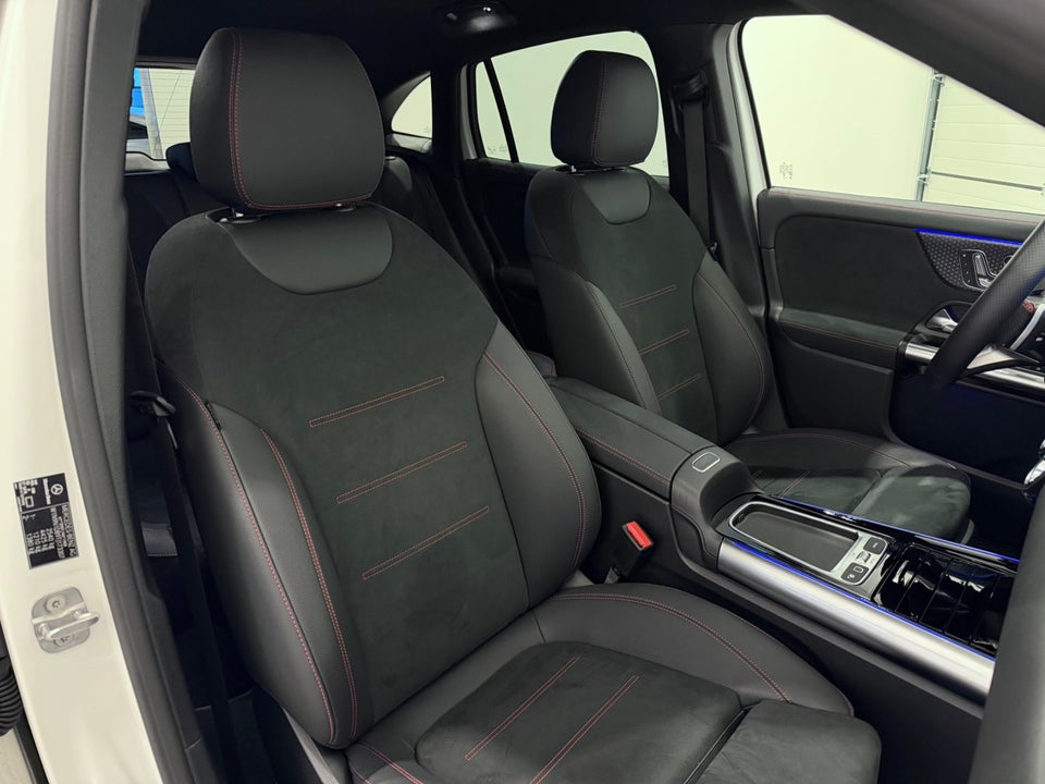 Mercedes EQA350 AMG Line 4Matic 5d