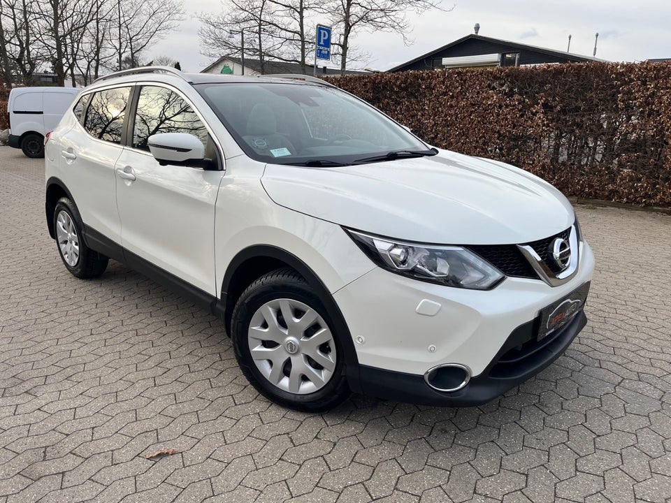 Nissan Qashqai 1,6 dCi 130 Tekna+ 5d