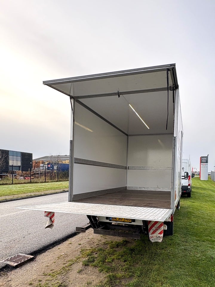 VW Crafter 2,0 TDi 163 Alukasse m/lift L 2d