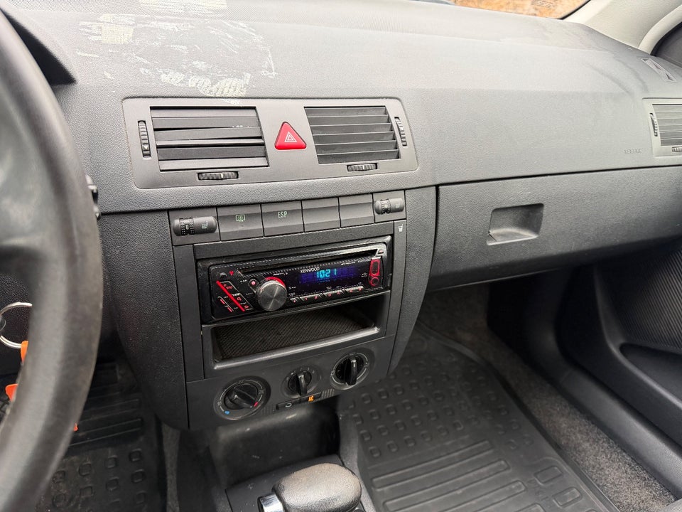 Skoda Fabia 1,4 16V 75 Comfort Combi aut. 5d