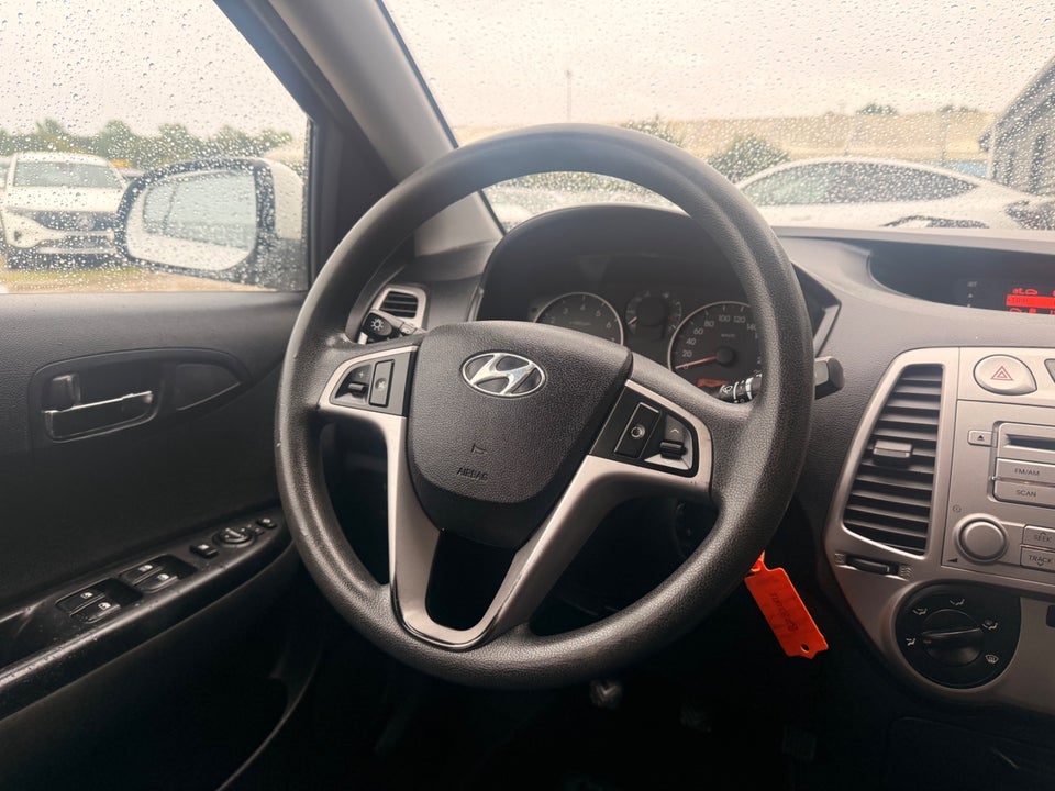 Hyundai i20 1,25 Classic 5d