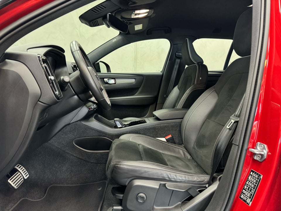 Volvo XC40 P8 ReCharge Twin R-Design 5d
