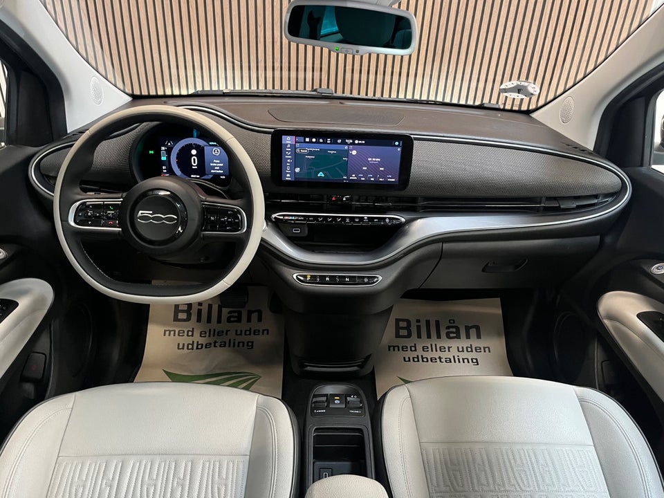 Fiat 500e 42 la Prima Sky 3d