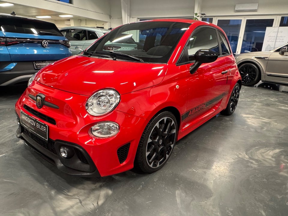 Abarth 595 1,4 T-Jet 180 Competizione aut. 3d