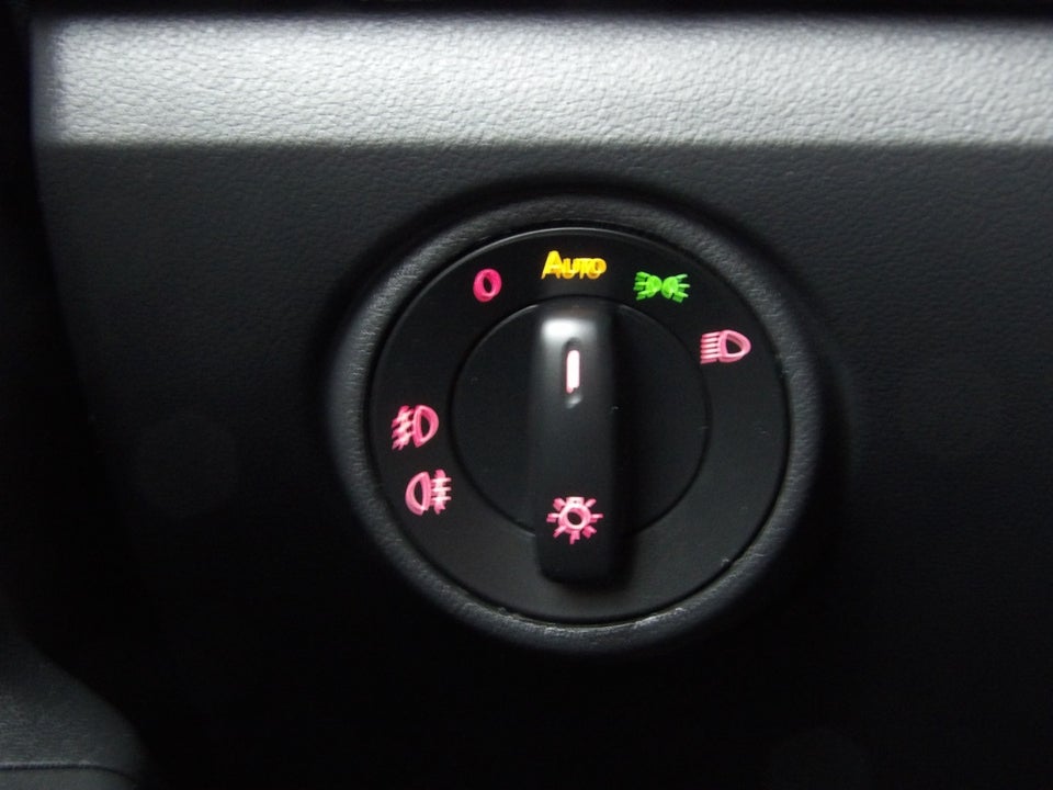 VW Up! 1,0 MPi 75 Move Up! ASG 5d