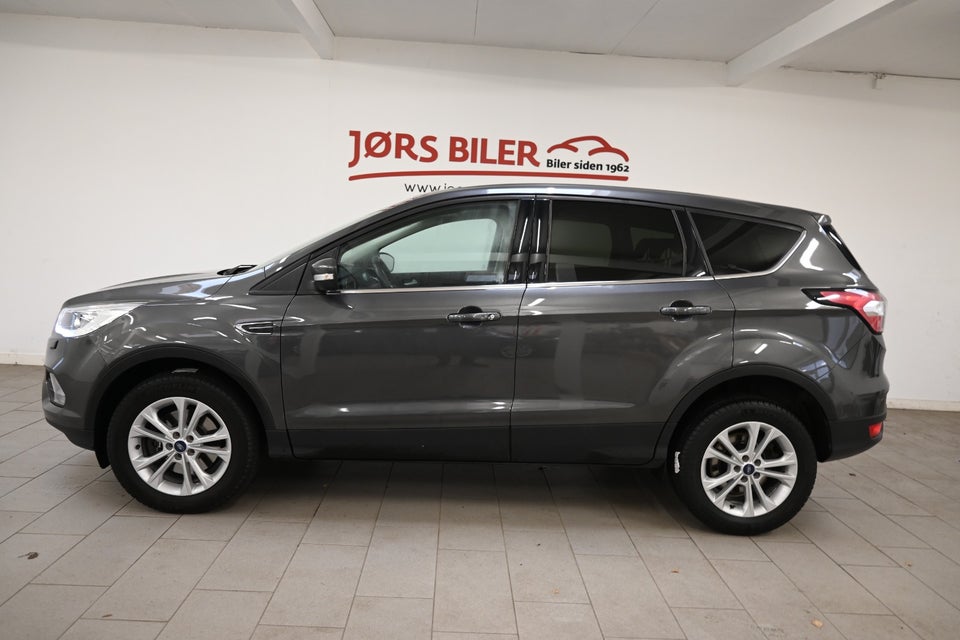 Ford Kuga 2,0 TDCi 120 Titanium aut. 5d