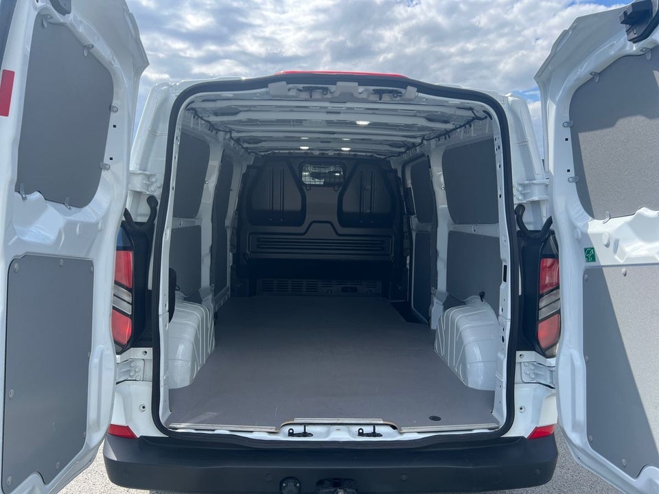Ford Transit Custom 320 L2 2,5 PHEV Trend CVT