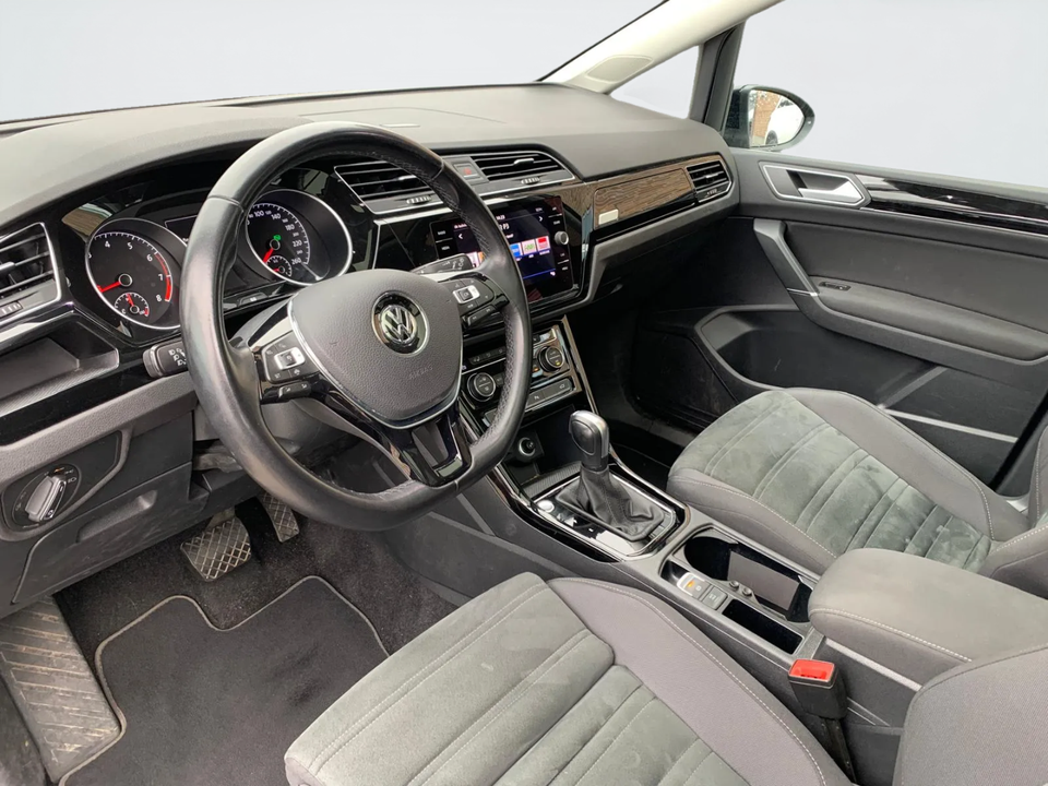 VW Touran 1,5 TSi 150 Highline DSG 7prs 5d