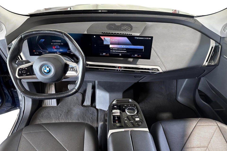 BMW iX xDrive40 5d